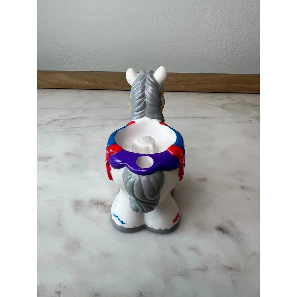 Fisher-Price Replacement Horse & Princess Sarah Lynn Figures Lil Kingdom Castle - Picture 7 of 10